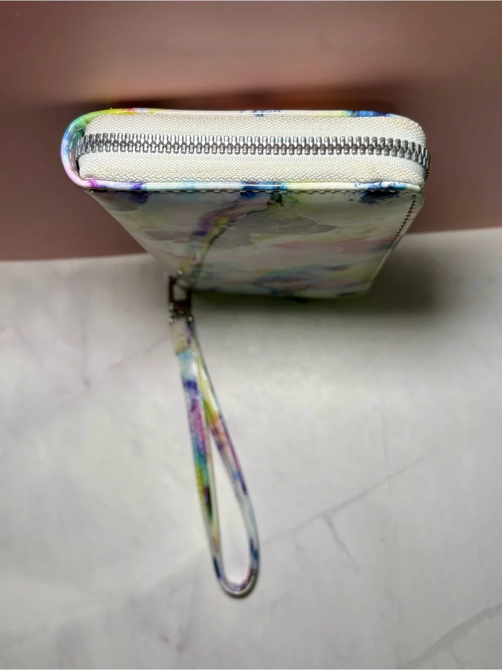 🌸 Betsey Johnson Floral Print Wristlet Wallet